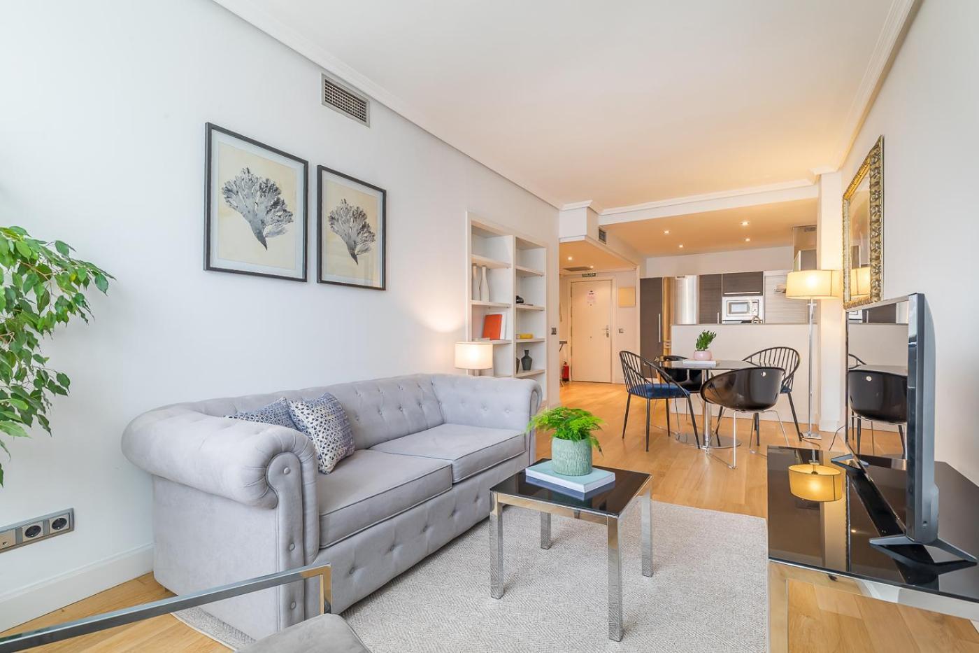 Madrid Rental Flats - Alquiler De Temporada Eksteriør billede
